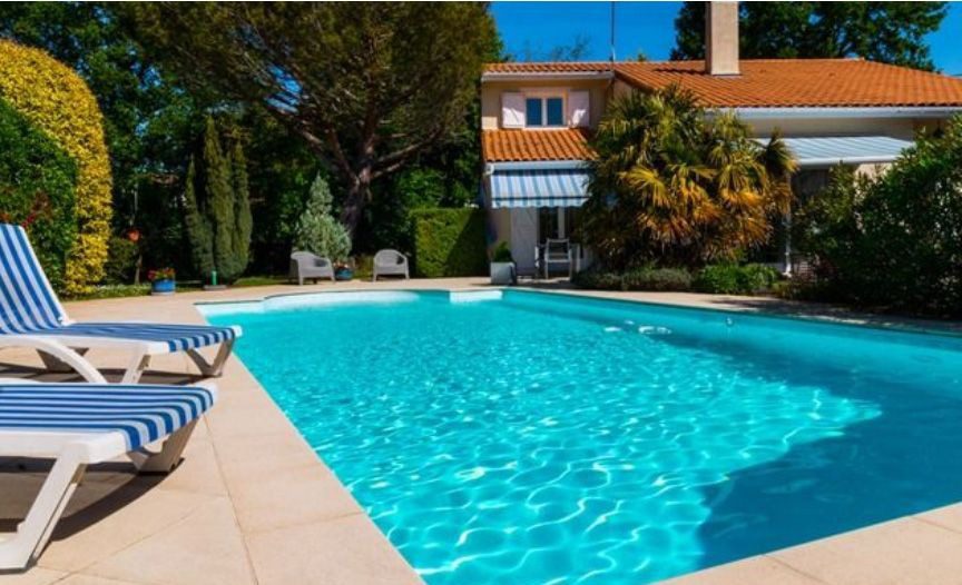 Où Villa Magonty est-elle située ?