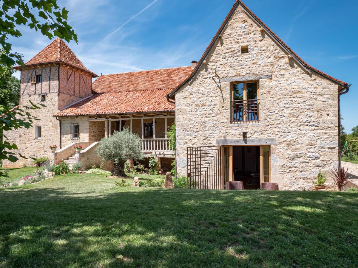 Villa Marcausi est une maison d'hôtes gay friendly à Lissac et Mouret dans le Lot