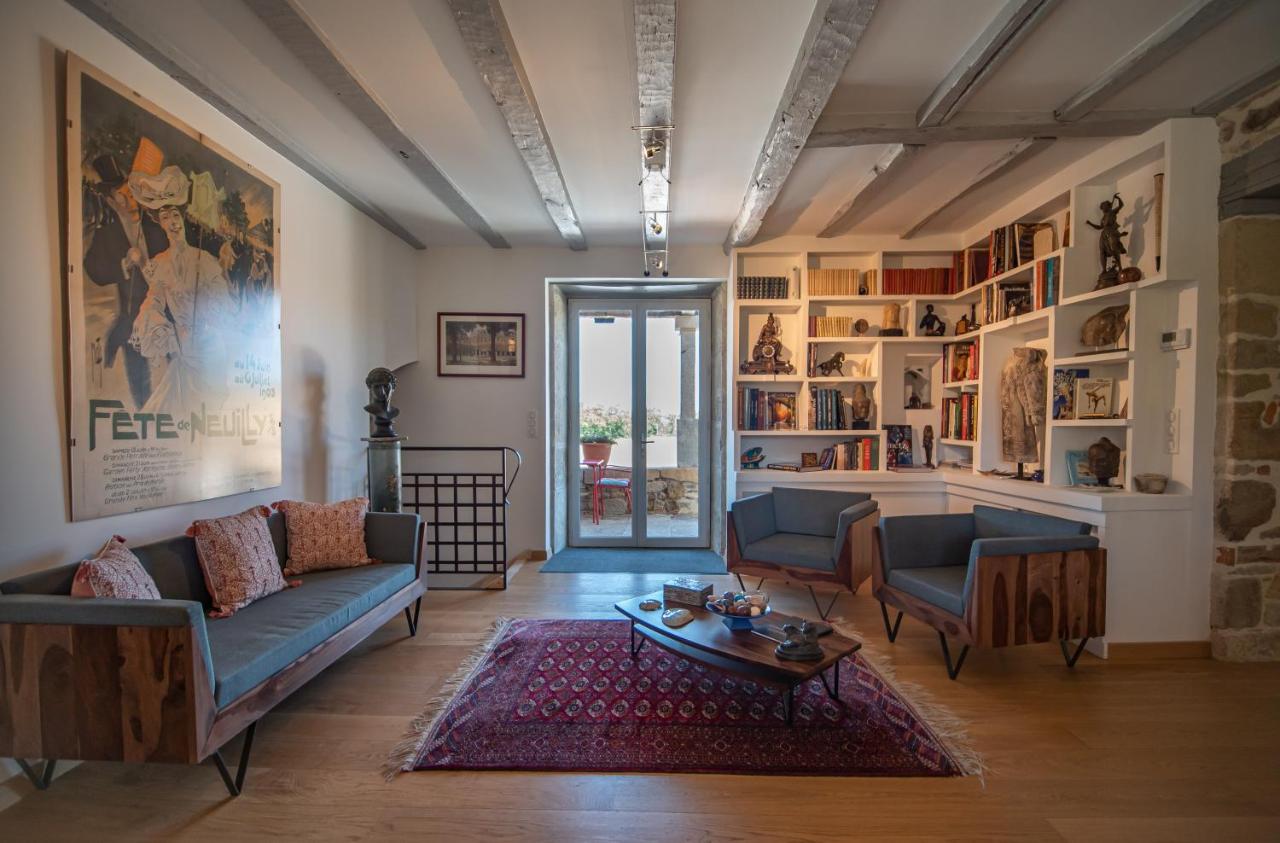 Villa Marcausi est une maison d'hôtes gay friendly à Lissac et Mouret dans le Lot