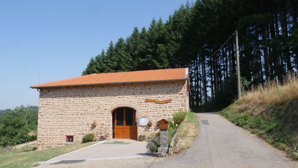 Lancez-vous à la découverte du Beaujolais grâce à la Ferme des Entremains