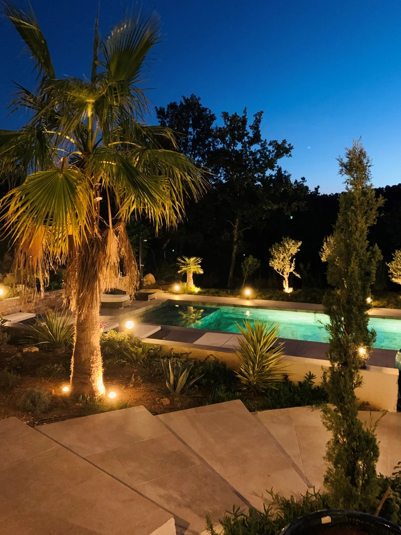 129455_8fc3a80b2aa545e895b1268104360732~mv2