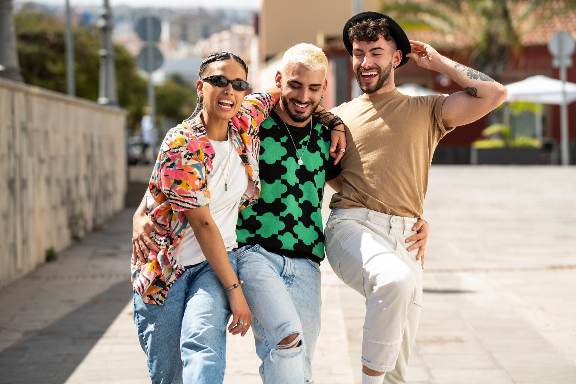 Top 10 des destinations LGBTQ+ parfaites pour les voyageurs solos