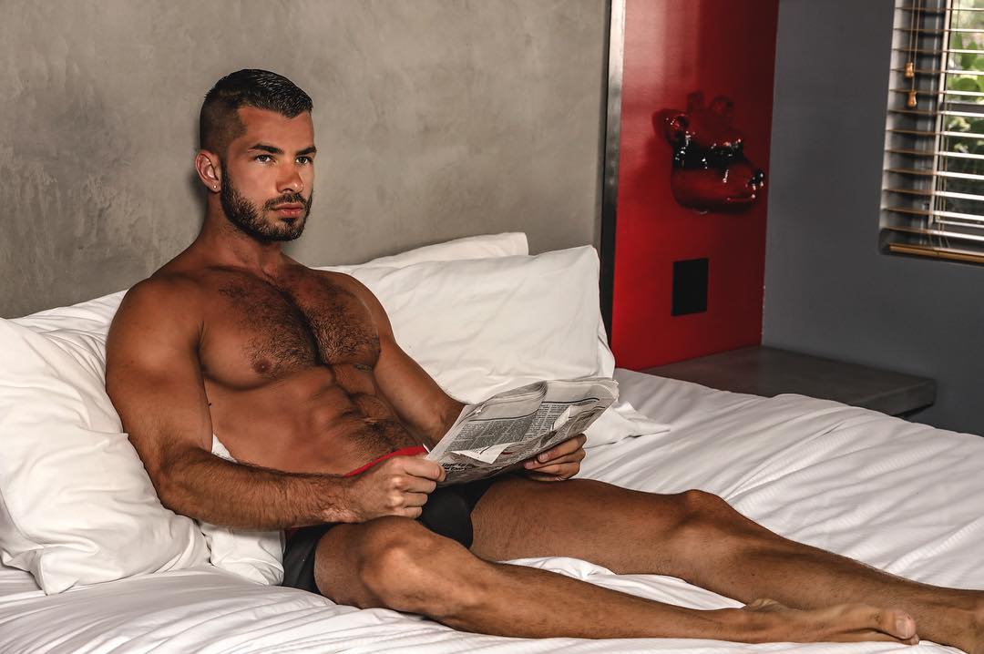 gaythering_40000386_2464645897095412_868644955088748544_n