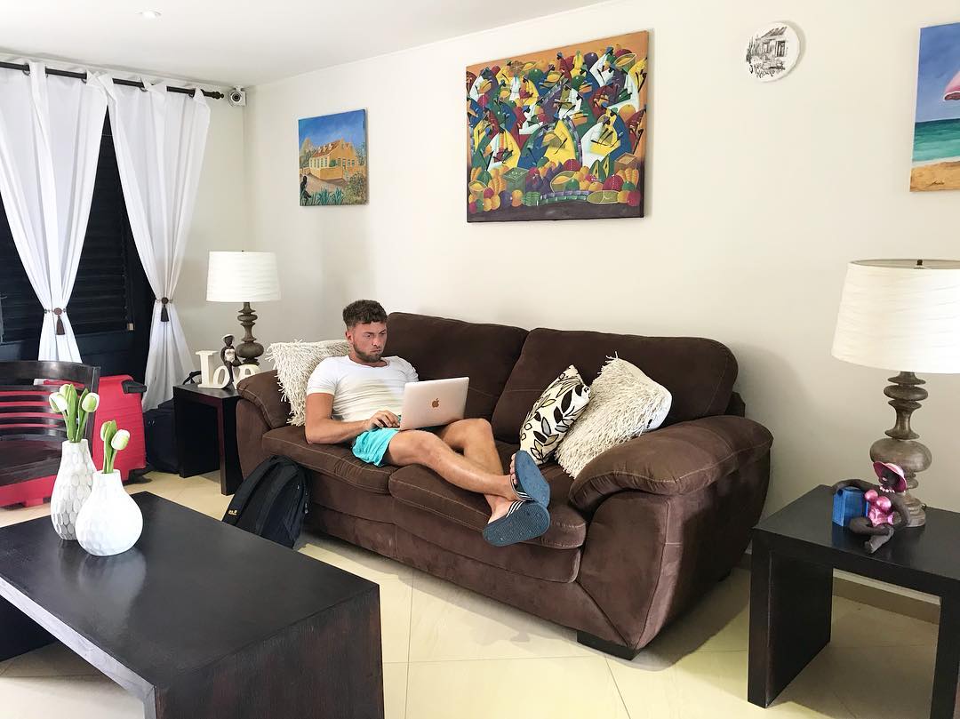 amaliacuracao_26223705_913561402143793_5709780083657408512_n