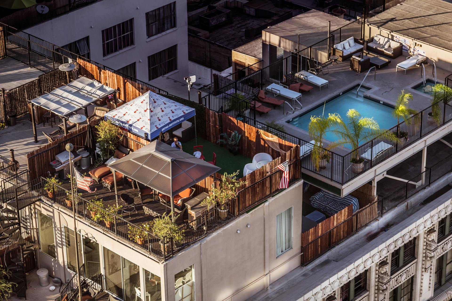 Sous le ciel de Nice : découverte des plus beaux rooftops de la ville