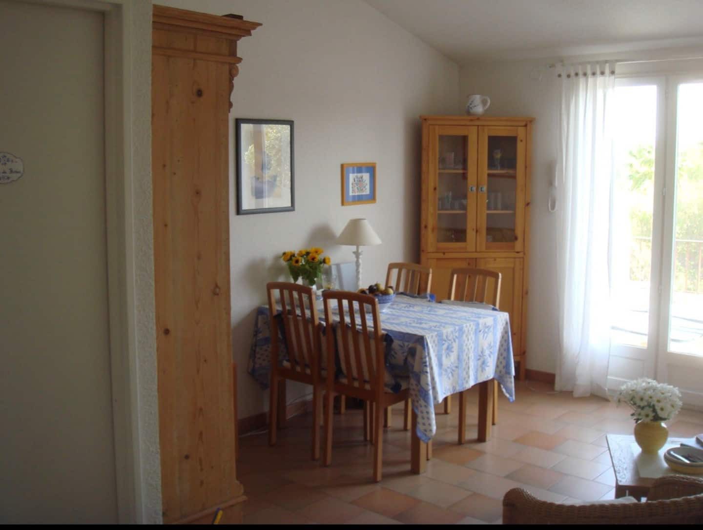 0c521cdc-3e79-409c-865b-9a6d6b99