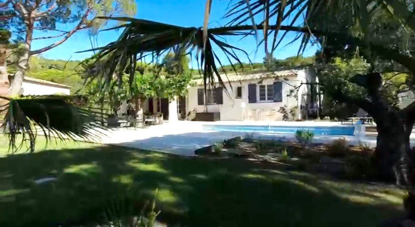 7d4a1c8c-9db0-4c25-9fdf-eec3b0f2