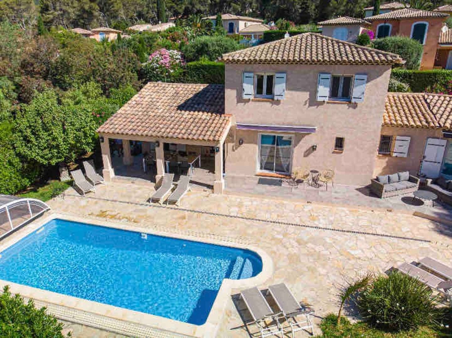 f4b5b8f7-c200-434d-bf6f-6d315d60