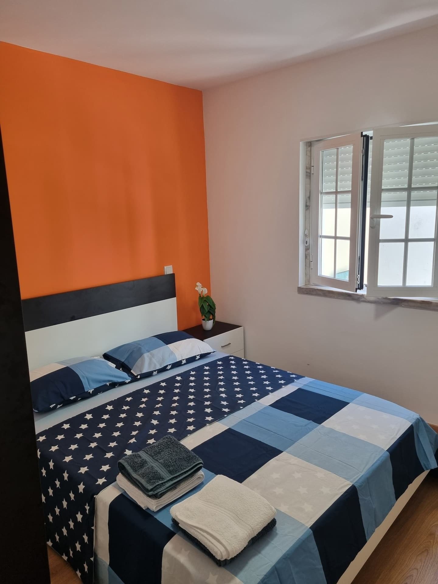 32ed385c-2d4b-41cd-a117-8fdbd017