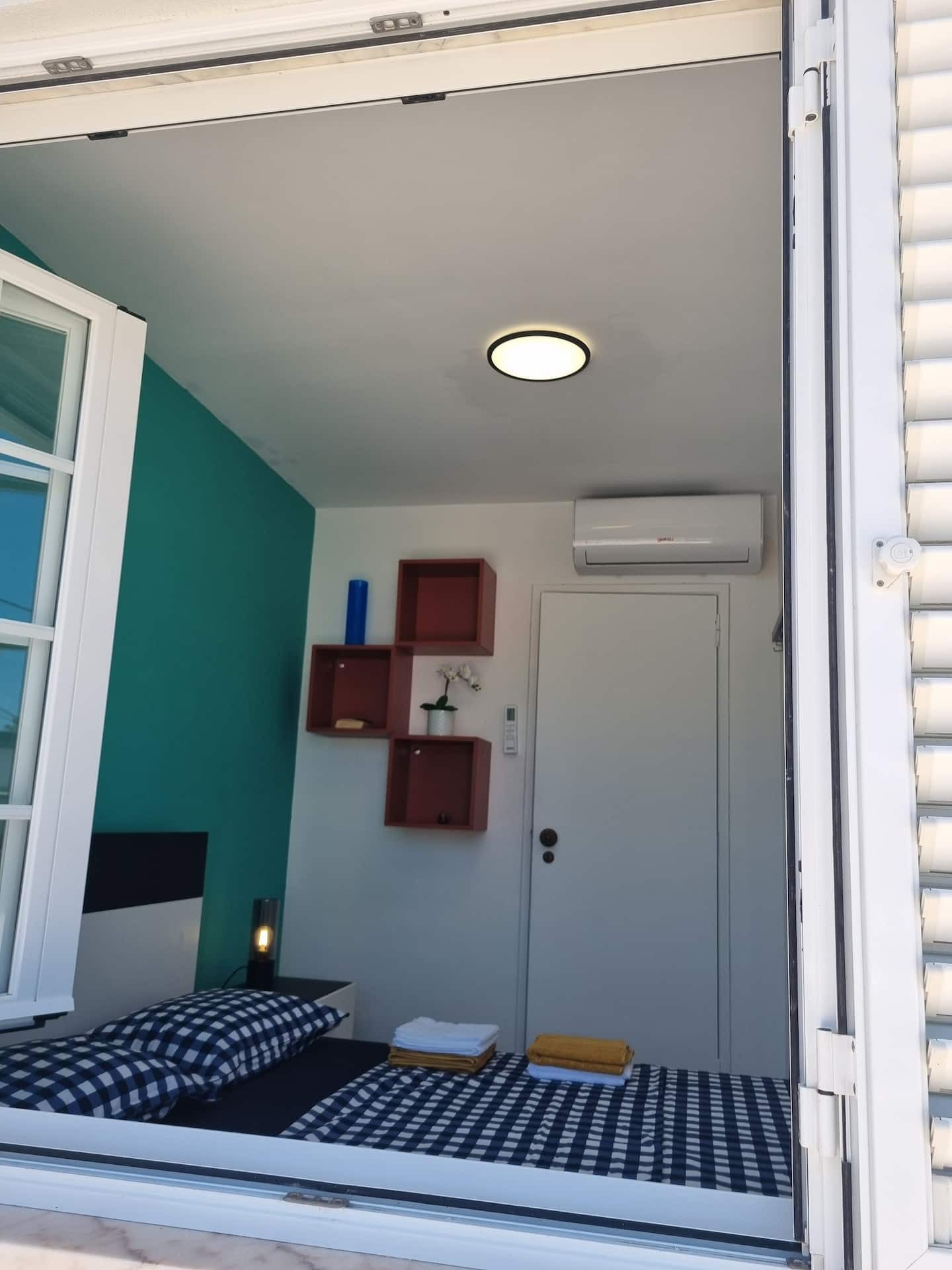 9f2d05bb-dfb2-47a5-a86e-dcb50076