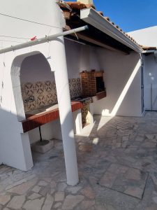 b8f190ac-5d2e-42c0-a805-5403077a