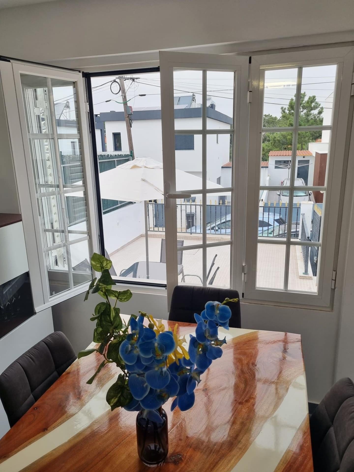 cca5400a-d521-483b-baab-5f8f896b