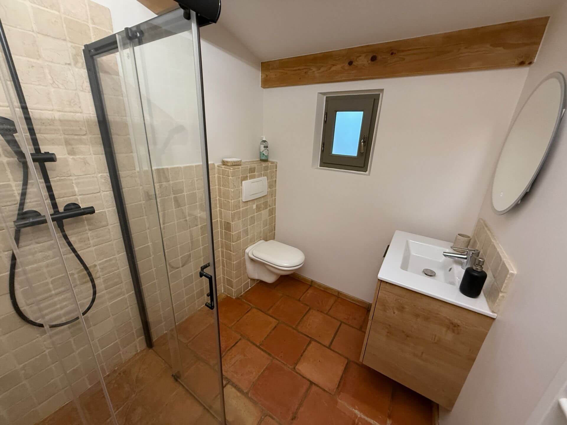5.2.3-Salle-de-bain-80fdb7e03f831940f867f02bc1365151