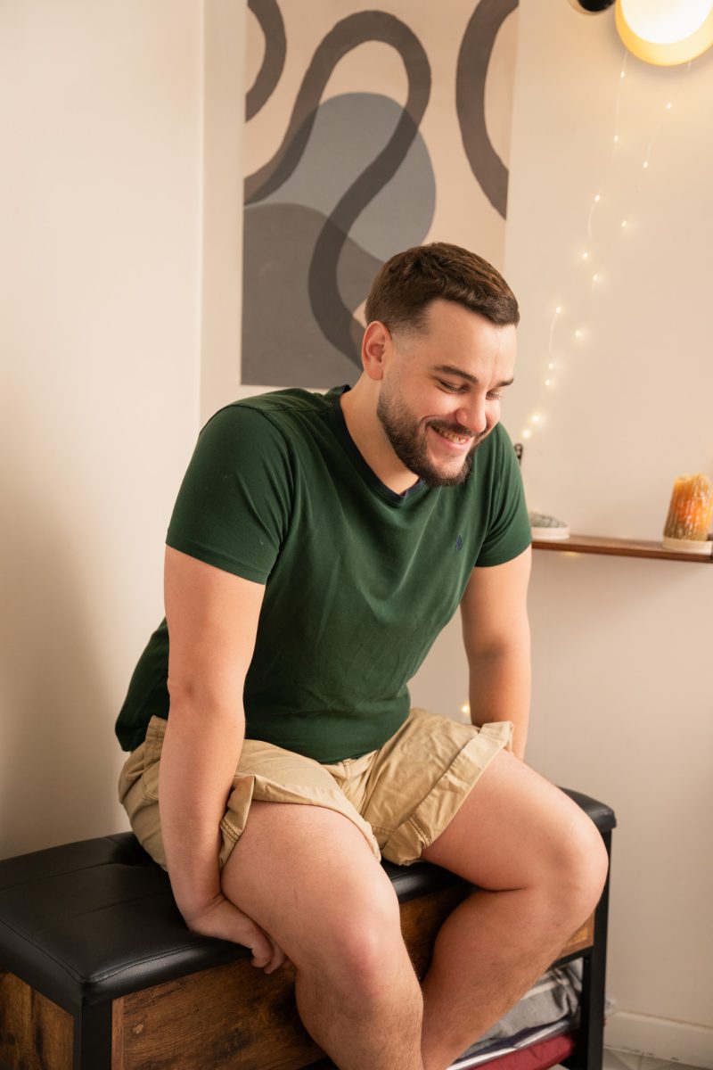 Les-Mains-dAdrien_Portraits_mai-2024-©-Abel-Llavall-Ubach-29-64662689521c675b23a5f853d5296c97