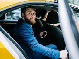 Pourquoi choisir un service de VTC pour se déplacer à Annecy ?