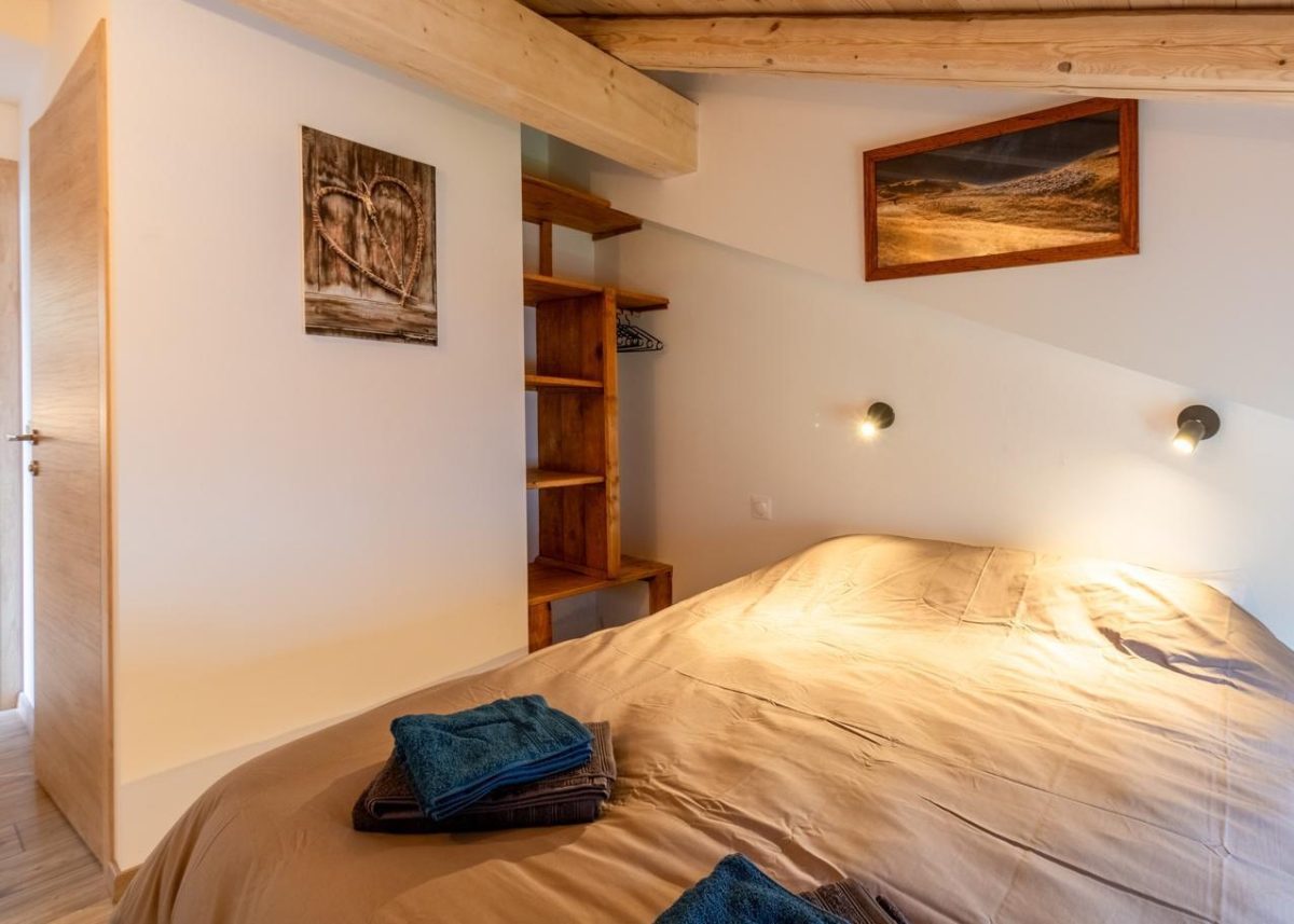 petite-chambre-Teissoun-dc1de629473a3b6a1e1cd944edffb7e2