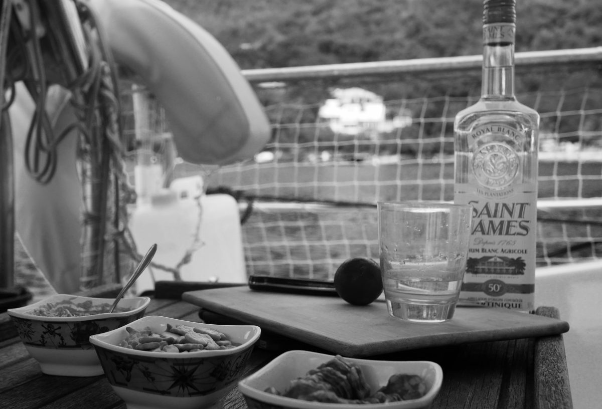 Apero-avant-le-barbecue-fad1674ac360fdcc04980888ea2ad1d3