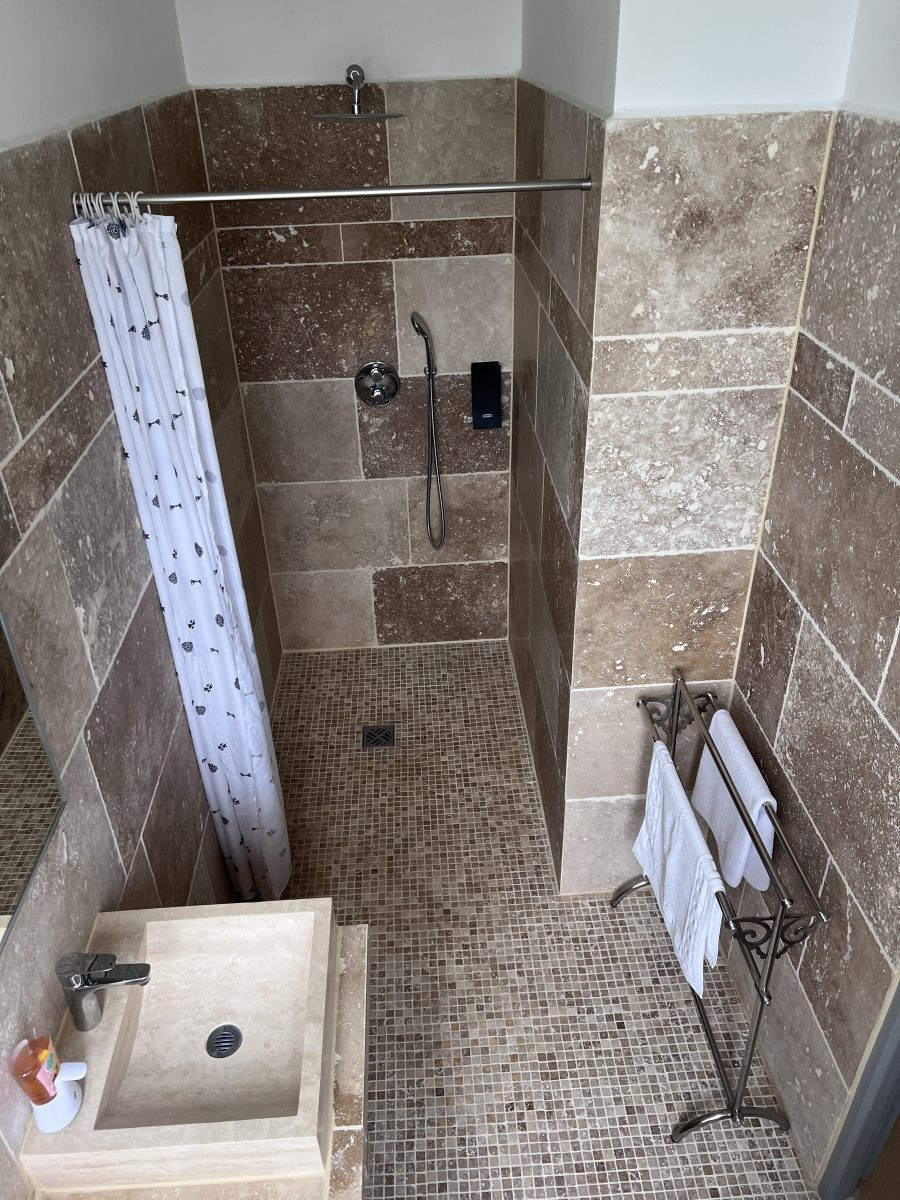 Fil6725-91e76a78692716bafd5ca16e64b850bd