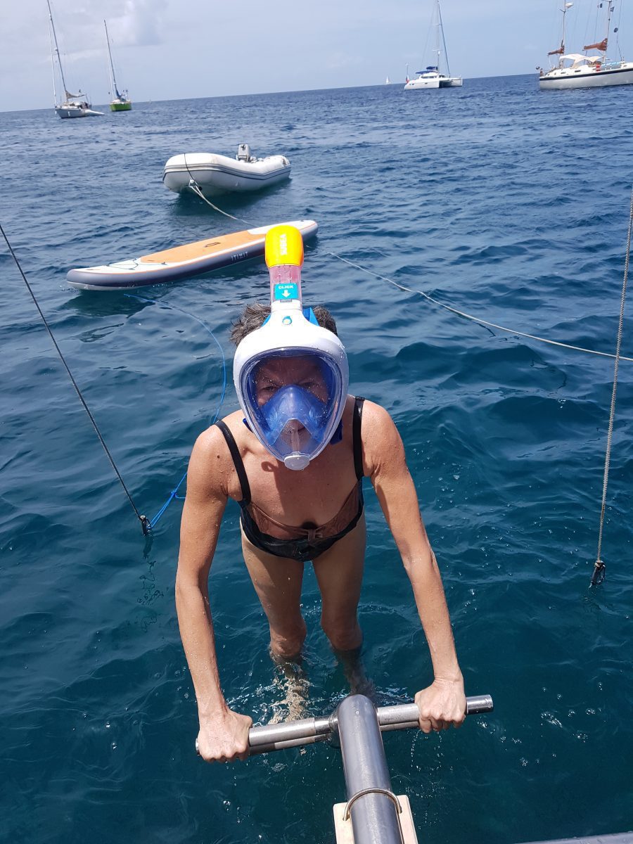 Snorkeling-avec-le-masque-Snorky-cd66f0fb2b8745e5c55a97be749551c6