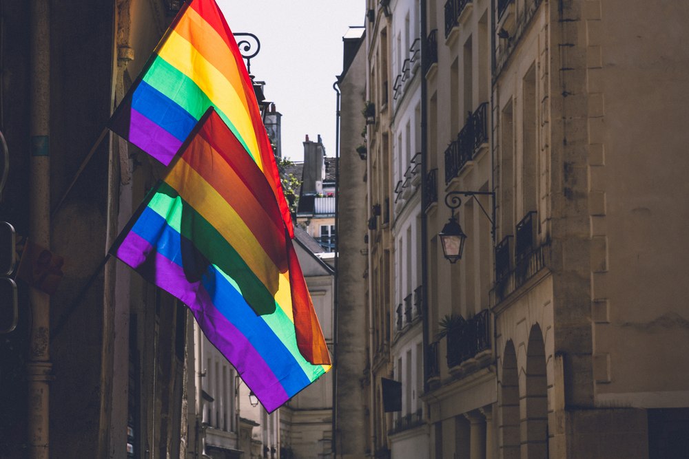 Voyager en France : les meilleures villes pour vivre une expérience LGBTQIA+ unique
