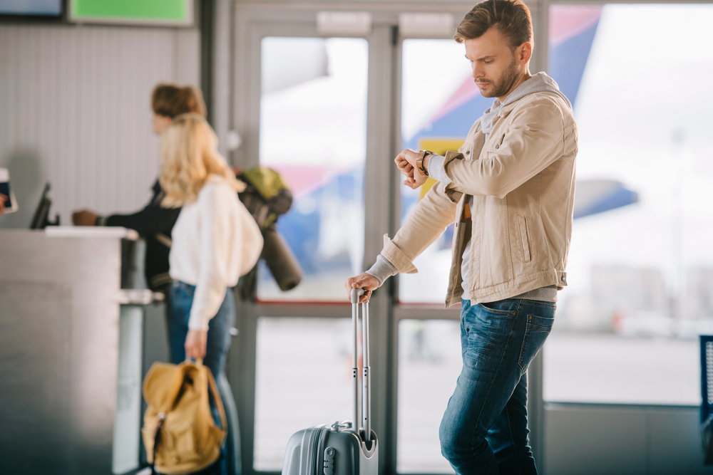 Comment surmonter les retards lors des voyages