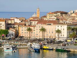 Que faire à Ajaccio pendant des vacances gay-friendly? Les activités incontournables à connaître