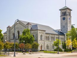 Les principaux attraits touristiques de Kingston en Ontario pour des vacances gay friendly