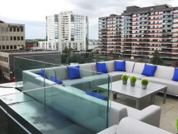 Le Frontenac Club de Kingston : un hôtel-boutique gay friendly au cœur de l’Ontario