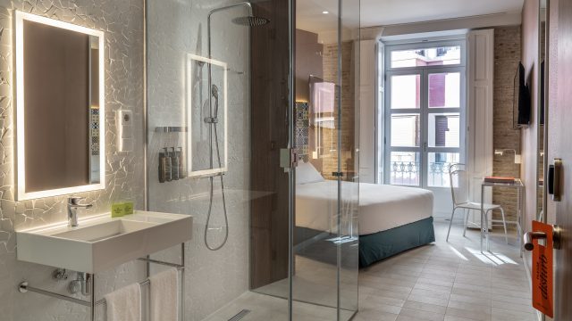 08 – Axel Hotel Valencia – Standard Room