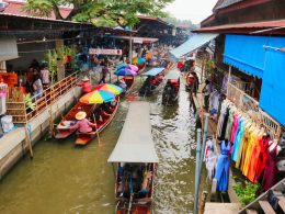 Marchés flottants de Bangkok : bien choisir votre visite