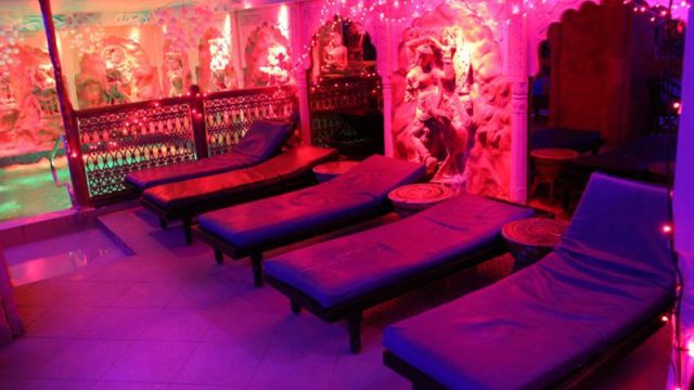 9575cc_0e9417a4f253473ba16e058766bc63c0