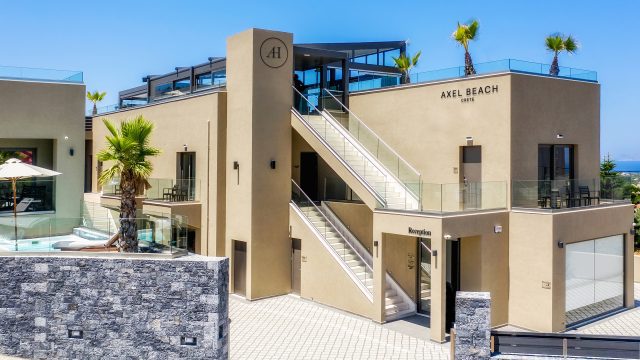 01 – Axel Beach Crete – Facade