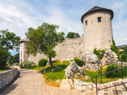 Château de Trsat Castle à Rijeka : histoire, panorama spectaculaire sur l’Adriatique et guide complet de visite incontournable en Croatie