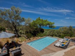 Vacances gay friendly en Corse, la solution idéale de la location de villa à L’Île-Rousse