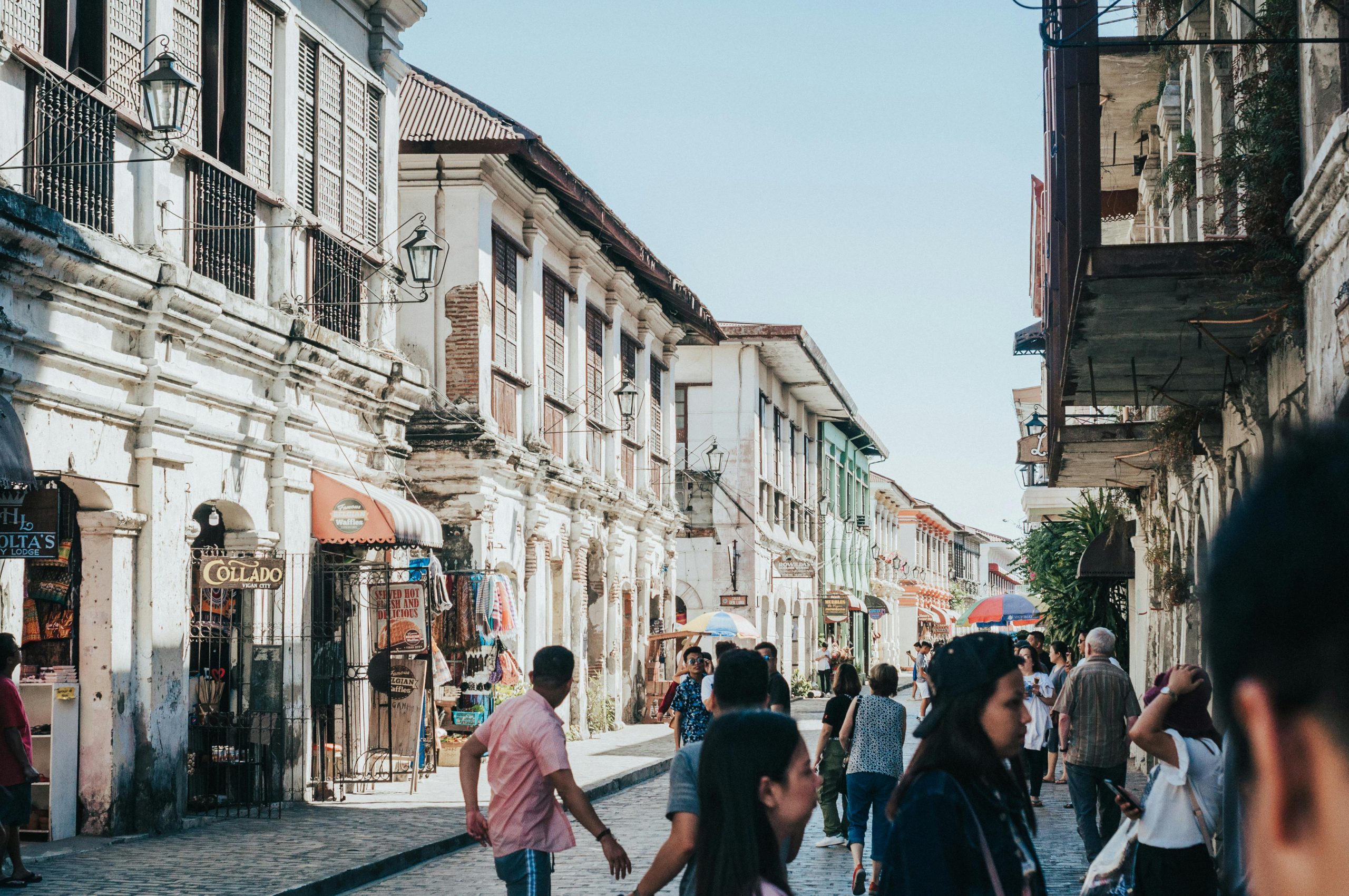 Calle Crisologo, le cœur vibrant de Vigan